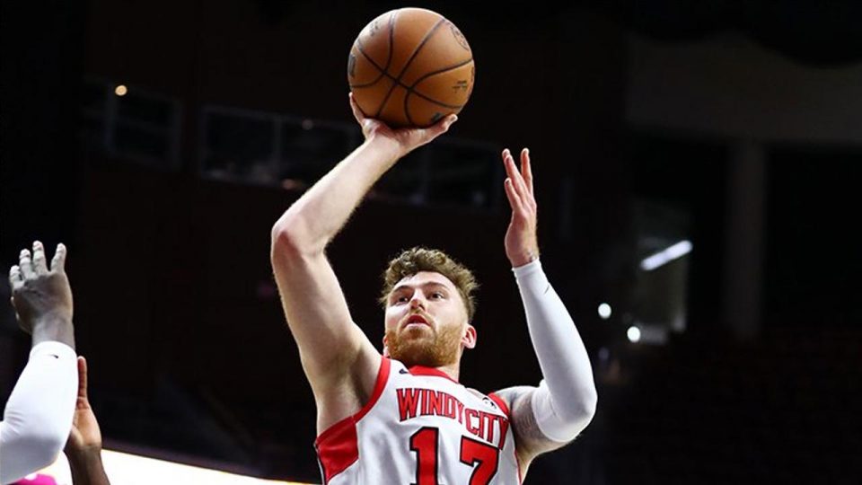 Onuralp Bitim’in skorer oyunuyla Windy City Bulls kazandı